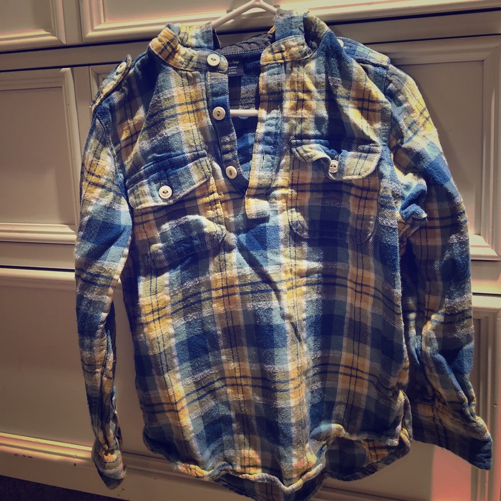 Flannel Hooded Pullover Shirt